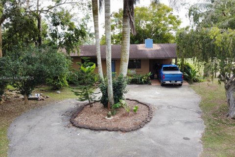 Casa en venta en Homestead, Florida, 3 dormitorios, 207.17 m2 № 1969806 - foto 30