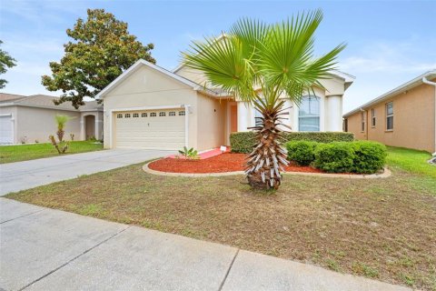 House in Spring Hill, Florida 4 bedrooms, 229.1 sq.m. № 2111961 - photo 3