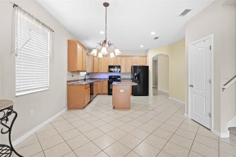 House in Spring Hill, Florida 4 bedrooms, 229.1 sq.m. № 2111961 - photo 10