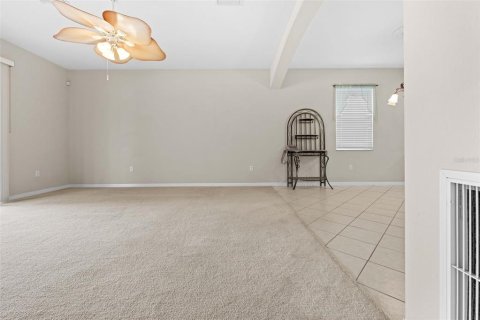 House in Spring Hill, Florida 4 bedrooms, 229.1 sq.m. № 2111961 - photo 19