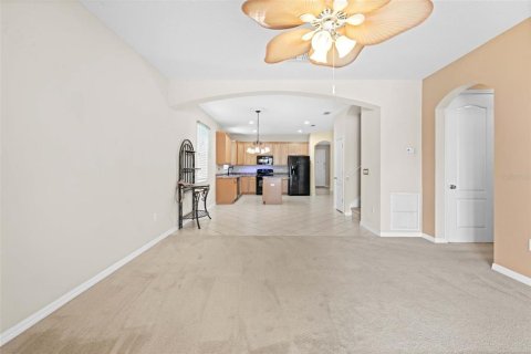 House in Spring Hill, Florida 4 bedrooms, 229.1 sq.m. № 2111961 - photo 17