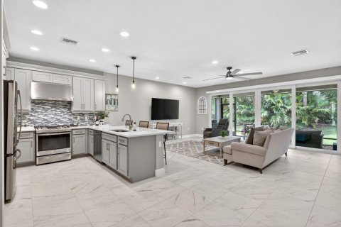 Casa en venta en Port St. Lucie, Florida, 2 dormitorios, 162.76 m2 № 2087793 - foto 8