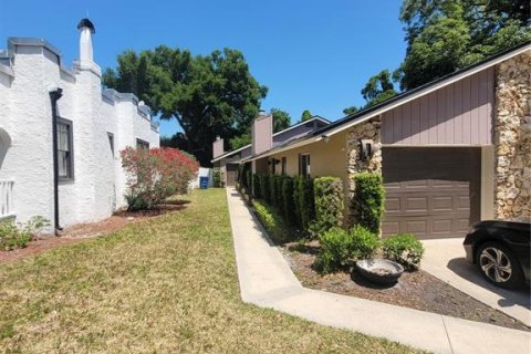 Apartment in Winter Park, Florida 2 bedrooms, 91.79 sq.m. № 2323296