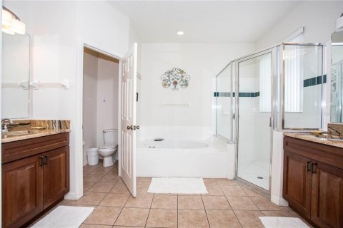 House in Kissimmee, Florida 5 bedrooms, 241.92 sq.m. № 1873510 - photo 17