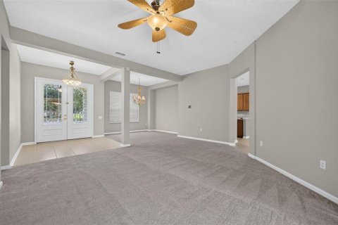 Villa ou maison à vendre à Kissimmee, Floride: 4 chambres, 310.39 m2 № 2400900 - photo 6