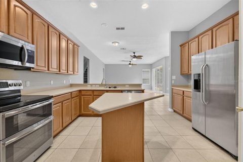 Villa ou maison à vendre à Kissimmee, Floride: 4 chambres, 310.39 m2 № 2400900 - photo 21