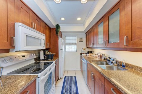 Condominio en venta en Sarasota, Florida, 1 dormitorio, 71.16 m2 № 1723920 - foto 11