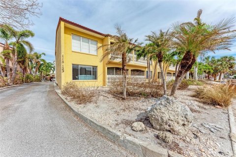 Condominio en venta en Sarasota, Florida, 1 dormitorio, 71.16 m2 № 1723920 - foto 1