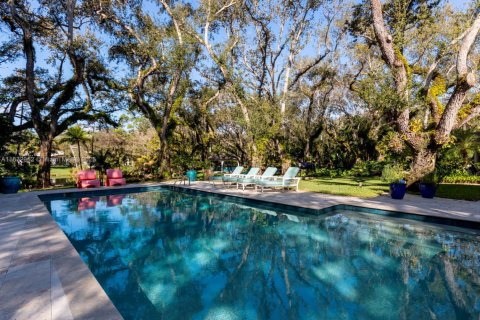 House in Coral Gables, Florida 6 bedrooms, 792.83 sq.m. № 1897968 - photo 24