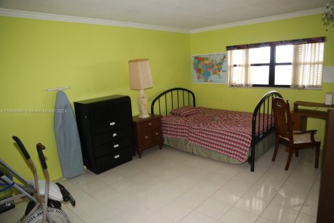 Купить кондоминиум в Майами, Флорида 3 спальни, 178.84м2, № 1933562 - фото 17
