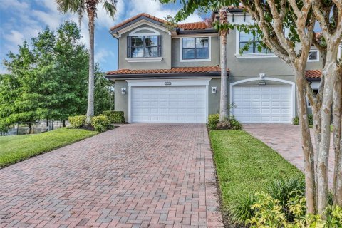 Townhouse in Winter Springs, Florida 3 bedrooms, 173.36 sq.m. № 1848167 - photo 10