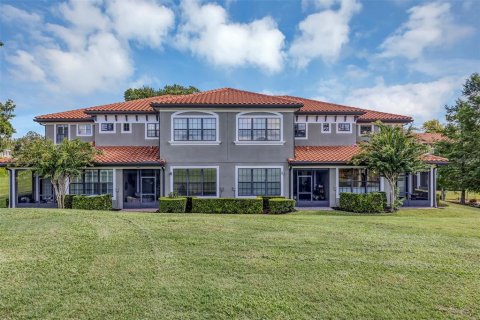 Townhouse in Winter Springs, Florida 3 bedrooms, 173.36 sq.m. № 1848167 - photo 22