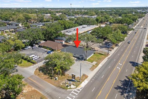 Propiedad comercial en venta en Tampa, Florida, 348.76 m2 № 1722553 - foto 9