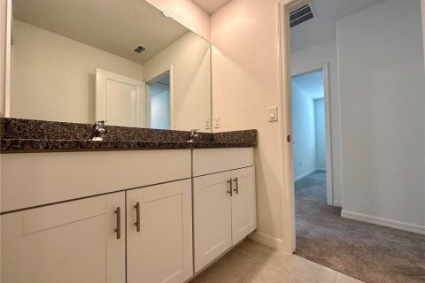 Villa ou maison à louer à San Antonio, Floride: 5 chambres, 221.94 m2 № 2107445 - photo 20
