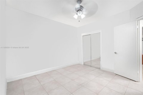 Copropriété à louer à Miami Beach, Floride: 1 chambre, 49.7 m2 № 1957188 - photo 9