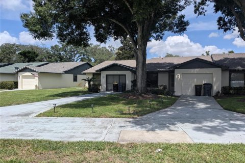 Villa ou maison à Haines City, Floride 2 chambres, 114.27 m2 № 2227318