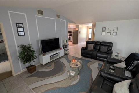 Casa en venta en Haines City, Florida, 2 dormitorios, 114.27 m2 № 2227318 - foto 19