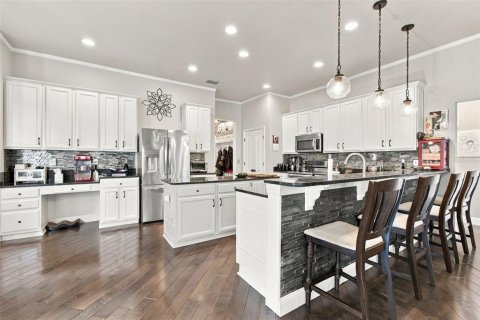 Villa ou maison à vendre à Wesley Chapel, Floride: 4 chambres, 286.14 m2 № 2418712 - photo 20