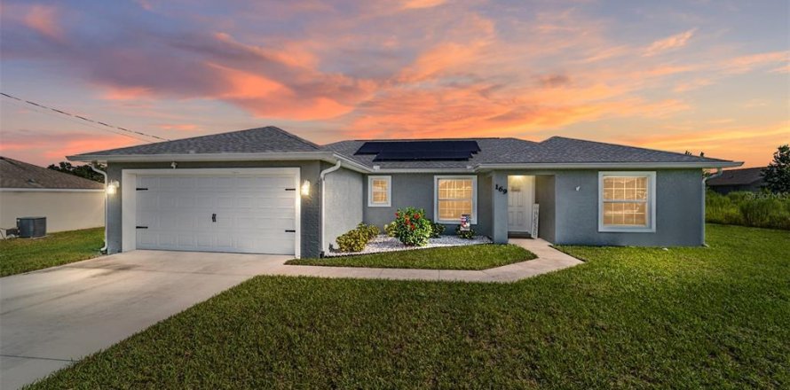 Villa ou maison à Ocala, Floride 3 chambres, 130.53 m2 № 1902216