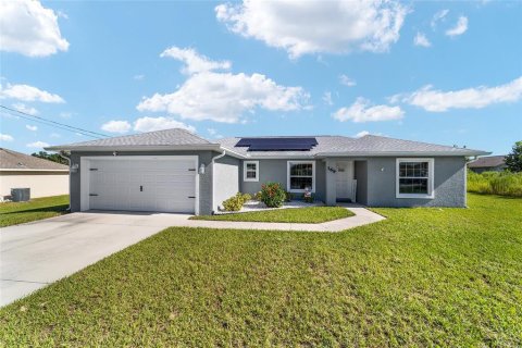 House in Ocala, Florida 3 bedrooms, 130.53 sq.m. № 1902216 - photo 2