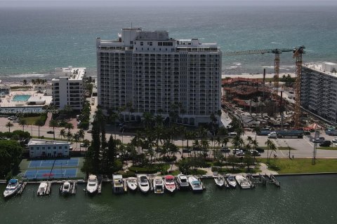 Copropriété à vendre à Miami Beach, Floride: 2 chambres, 144 m2 № 1852176 - photo 19