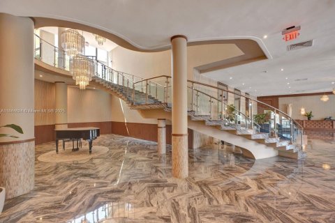Copropriété à vendre à Miami Beach, Floride: 2 chambres, 144 m2 № 1852176 - photo 25