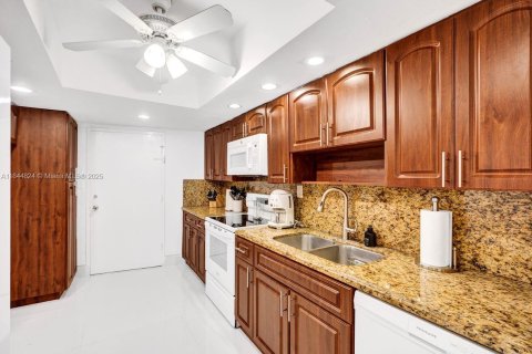 Copropriété à vendre à Miami Beach, Floride: 2 chambres, 144 m2 № 1852176 - photo 3