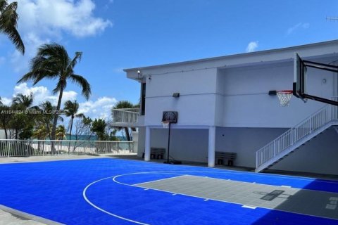 Copropriété à vendre à Miami Beach, Floride: 2 chambres, 144 m2 № 1852176 - photo 23