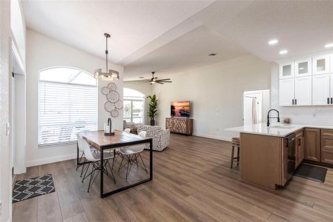 House in Punta Gorda, Florida 3 bedrooms, 201.97 sq.m. № 1673812 - photo 10