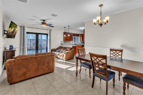 Villa ou maison à vendre à Homestead, Floride: 3 chambres, 146.14 m2 № 1948075 - photo 17