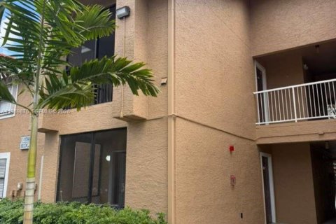 Condominio en alquiler en Miami, Florida, 1 dormitorio, 54.63 m2 № 2030684 - foto 18