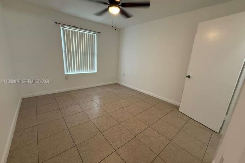 Condominio en alquiler en Miami, Florida, 1 dormitorio, 54.63 m2 № 2030684 - foto 9