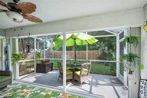 House in Sarasota, Florida 3 bedrooms, 142.42 sq.m. № 2210993 - photo 4