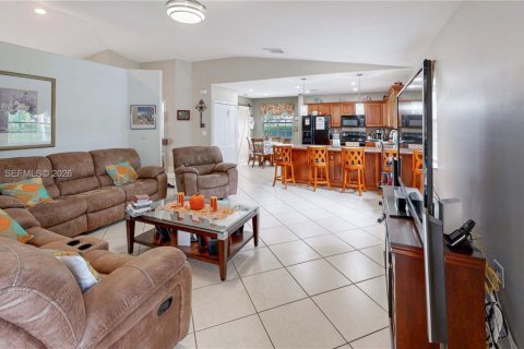 Casa en venta en Homestead, Florida, 4 dormitorios, 211.35 m2 № 2058282 - foto 19