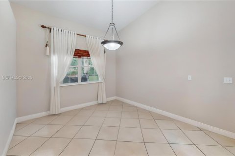 Casa en venta en Homestead, Florida, 4 dormitorios, 211.35 m2 № 2058282 - foto 18