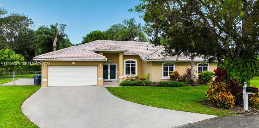 Casa en Homestead, Florida 4 dormitorios, 211.35 m2 № 2058282