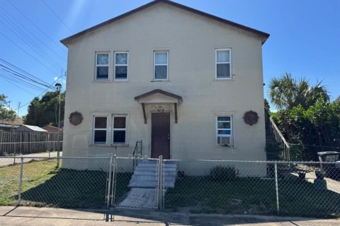 Propiedad comercial en venta en West Palm Beach, Florida, 285.12 m2 № 2251055 - foto 5