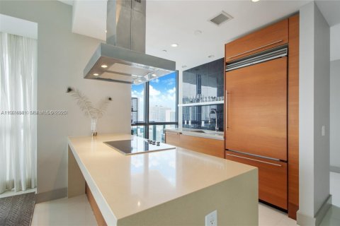 Снять в аренду кондоминиум в Майами, Флорида 2 спальни, 153.01м2, № 1982809 - фото 6