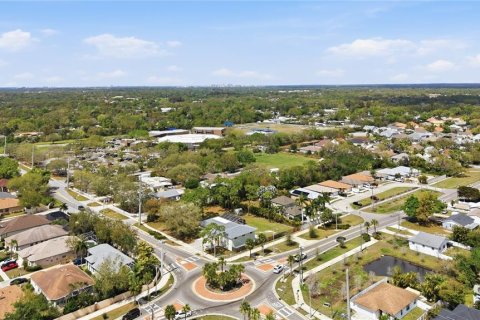 House in Sarasota, Florida 3 bedrooms, 159.79 sq.m. № 2142997 - photo 4