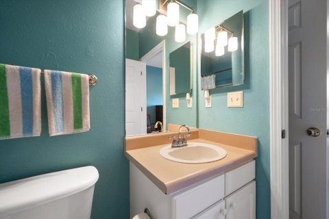 Condo in Seminole, Florida, 2 bedrooms  № 1804759 - photo 24