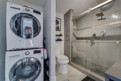 Casa en alquiler en Tampa, Florida, 3 dormitorios, 98.48 m2 № 1869262 - foto 21