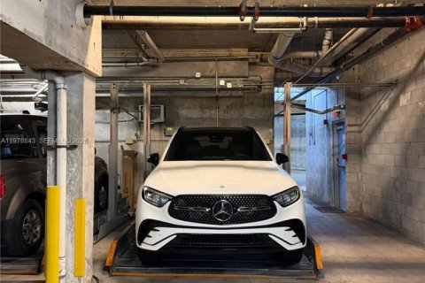 Copropriété à louer à Miami, Floride: 1 chambre, 84.26 m2 № 2046083 - photo 21