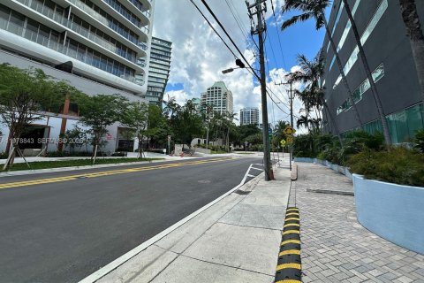 Copropriété à louer à Miami, Floride: 1 chambre, 84.26 m2 № 2046083 - photo 3