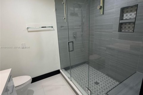 Copropriété à louer à Miami, Floride: 1 chambre, 84.26 m2 № 2046083 - photo 14