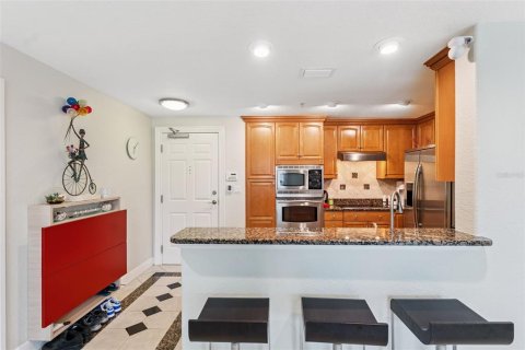 Condo in Clearwater, Florida, 2 bedrooms  № 1853589 - photo 17