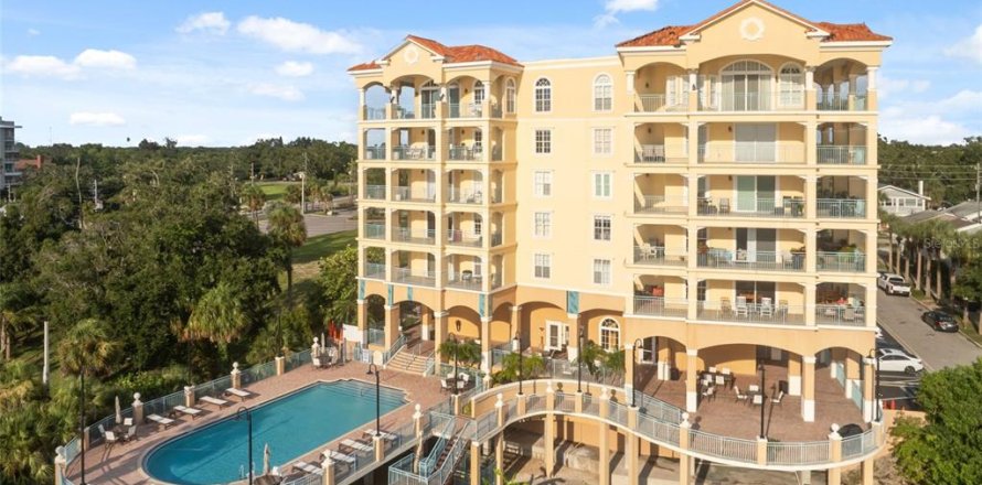 Condo in Clearwater, Florida, 2 bedrooms  № 1853589