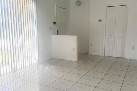 House in Kissimmee, Florida 3 bedrooms, 135.27 sq.m. № 1788240 - photo 6