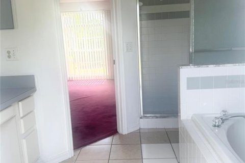 House in Kissimmee, Florida 3 bedrooms, 135.27 sq.m. № 1788240 - photo 13