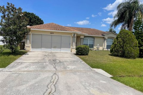 House in Kissimmee, Florida 3 bedrooms, 135.27 sq.m. № 1788240 - photo 1