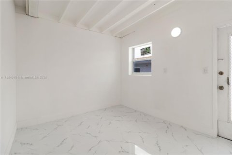 Casa en venta en Hollywood, Florida, 3 dormitorios № 1882268 - foto 27